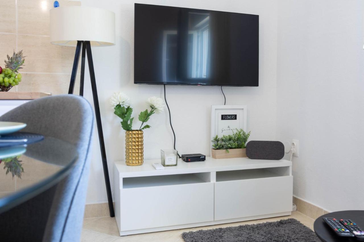 Apartman Bili Solin Exterior foto